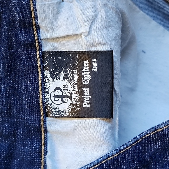 PROJECT EIGHTEEN SHORT - Picture 8 of 9